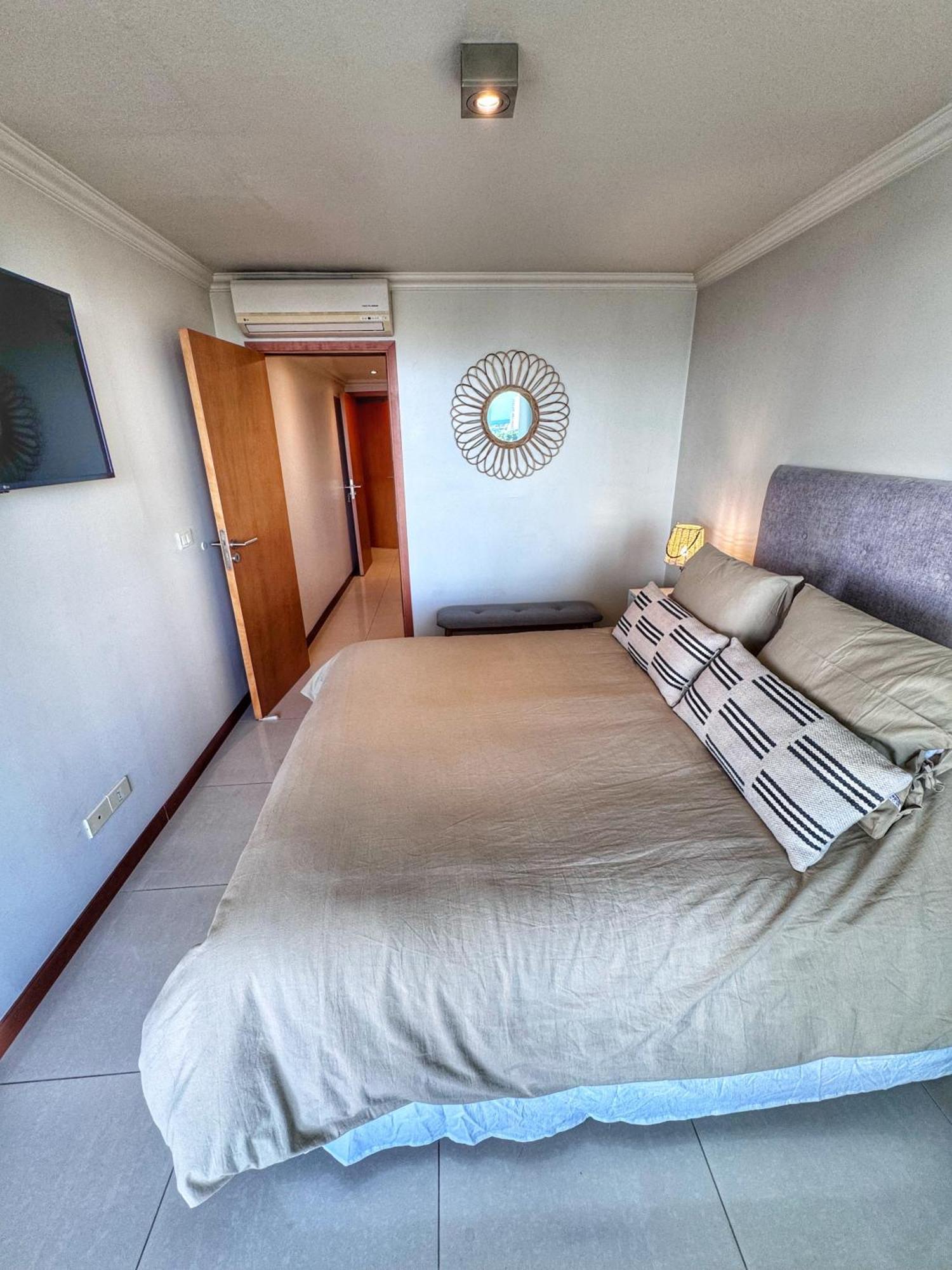 Apartamentos Torre Tressesenta Punta del Este Cameră foto