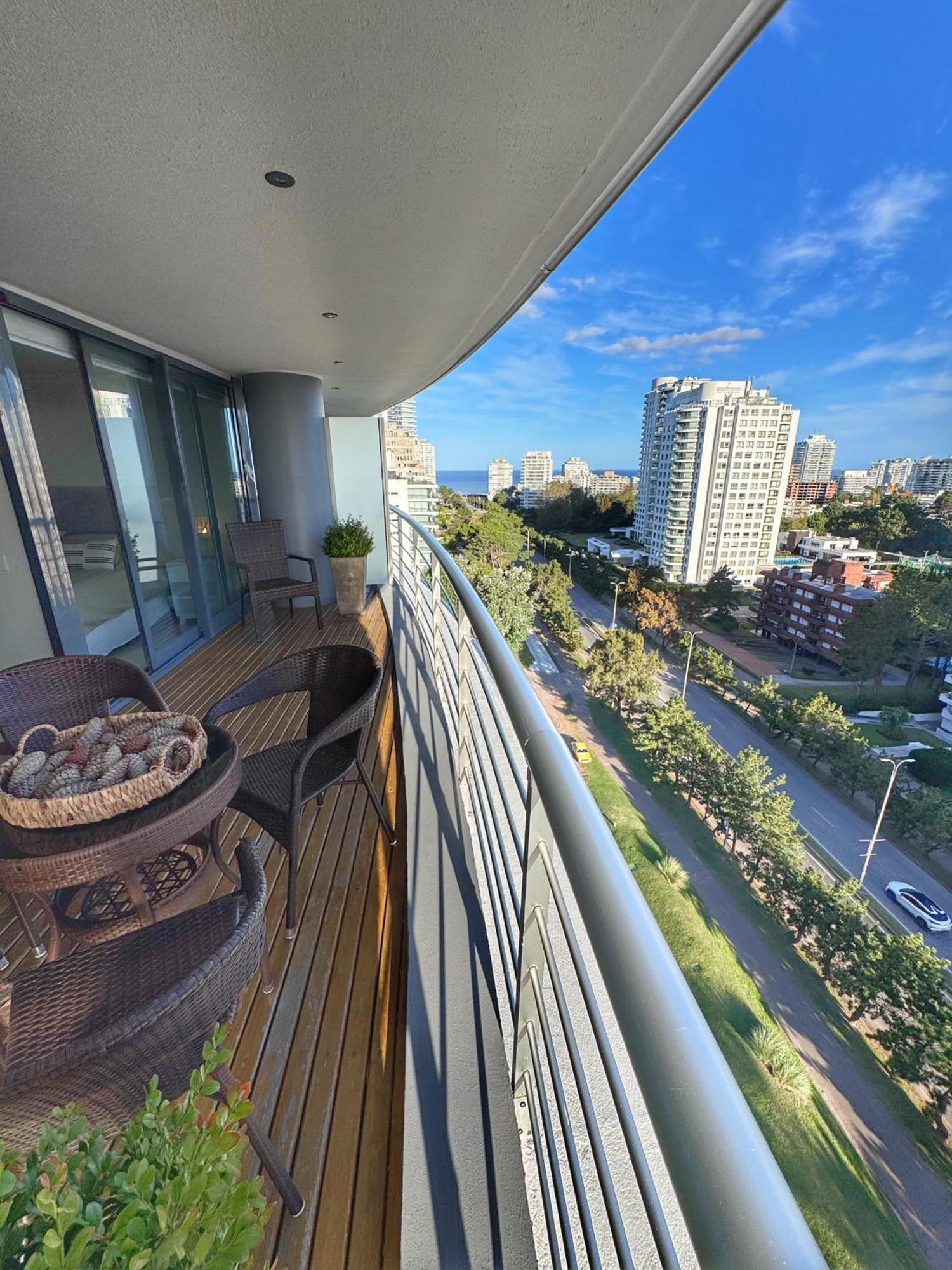 Apartamentos Torre Tressesenta Punta del Este Cameră foto